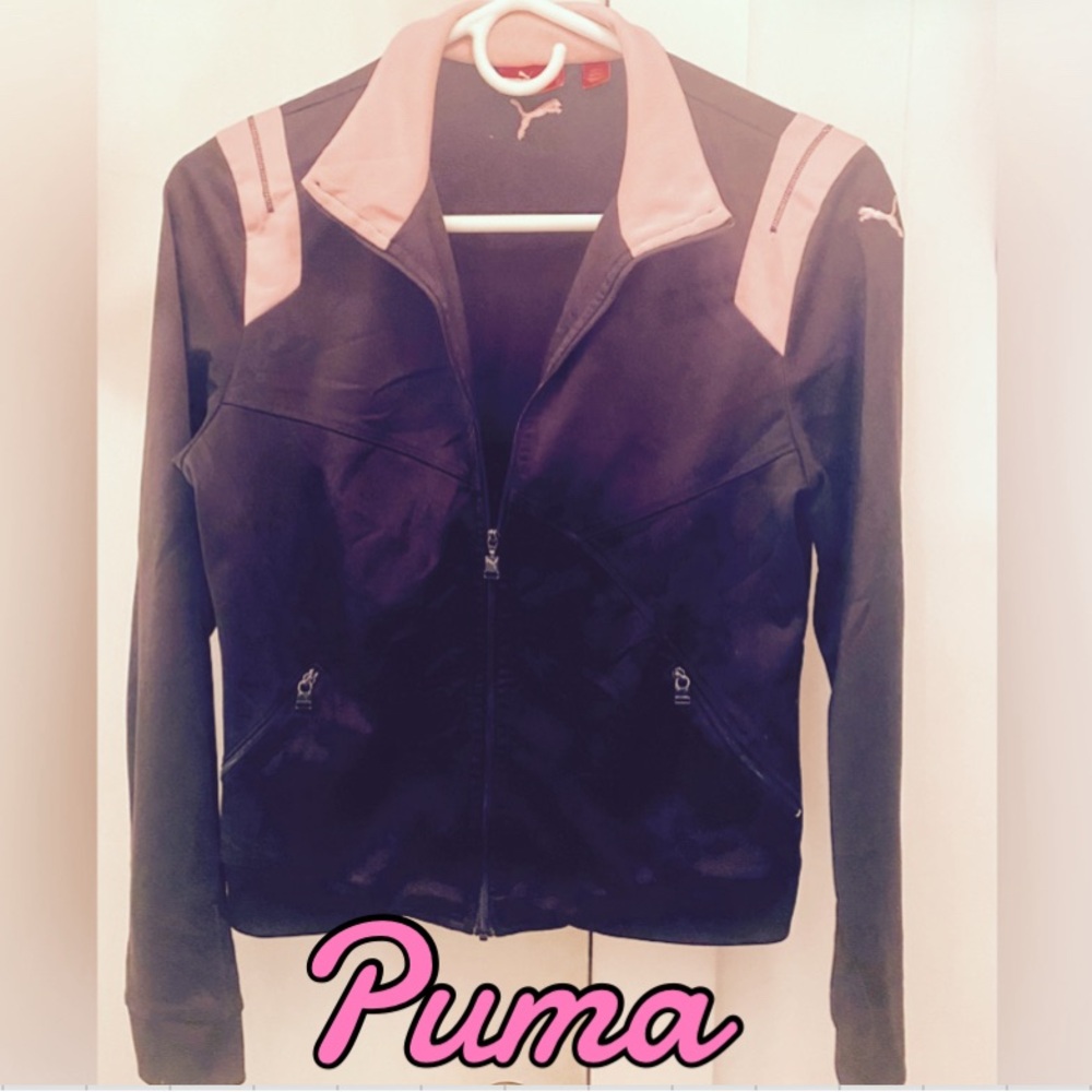 Woman’s Black & Pink Full Zip Puma Jacket Sz Small